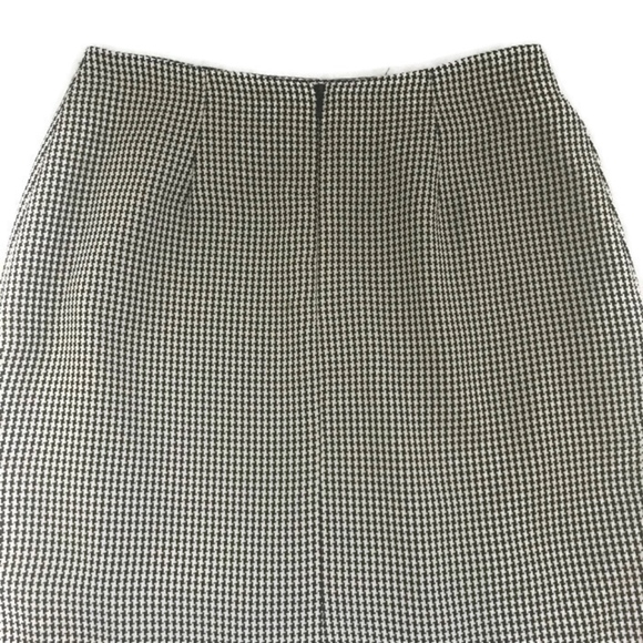 Pencil Skirt Petite Black and White Houndstooth - Picture 2 of 7